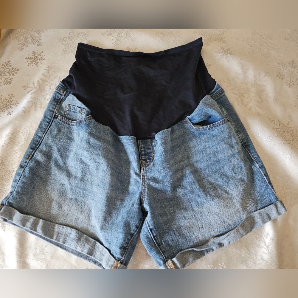Old Navy Maternity Denim Jean Shorts with Elastic Waistband SZ 14 Regular